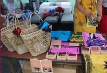 スリランカの商品販売の写真